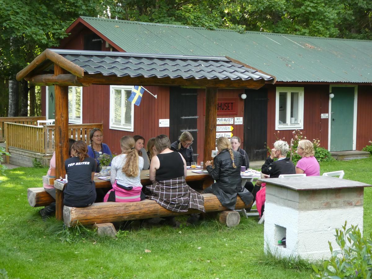 Praestmyrens Vandrarhem Ransäter Esterno foto